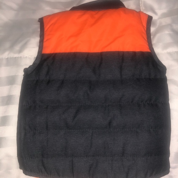Vest - Picture 2 of 3